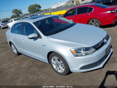 VOLKSWAGEN JETTA HYBRID 2013