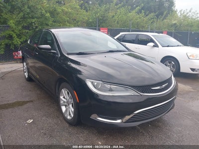 CHRYSLER 200 2017