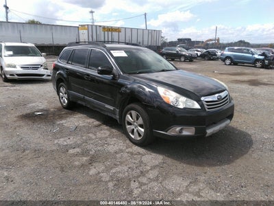 SUBARU OUTBACK 2012