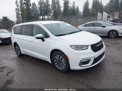 CHRYSLER PACIFICA HYBRID 2023