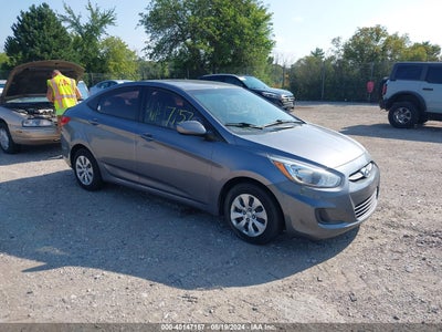 HYUNDAI ACCENT 2015