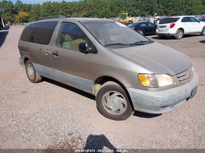 TOYOTA SIENNA 2001