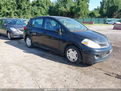 NISSAN VERSA 2011