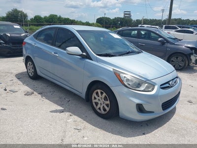 HYUNDAI ACCENT 2013