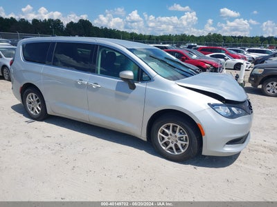 CHRYSLER VOYAGER 2023