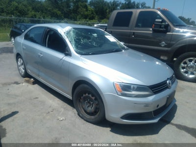 VOLKSWAGEN JETTA 2013