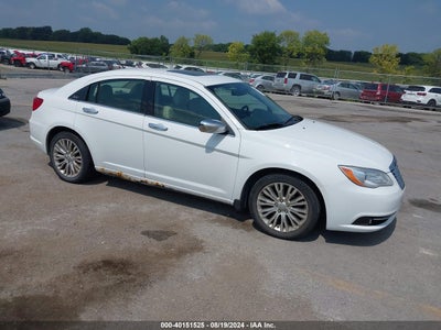 CHRYSLER 200 2012