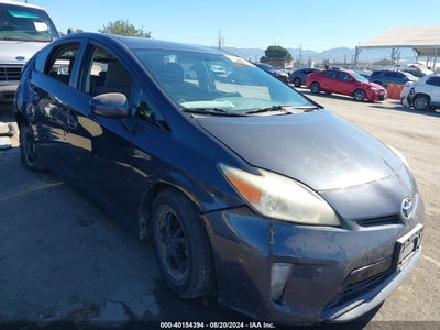 TOYOTA PRIUS 2014