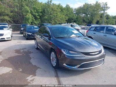 CHRYSLER 200 2016