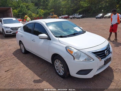 NISSAN VERSA 2016