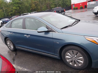 HYUNDAI SONATA HYBRID 2016