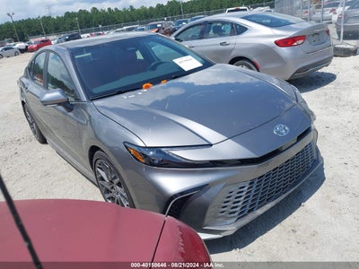 TOYOTA CAMRY 2025