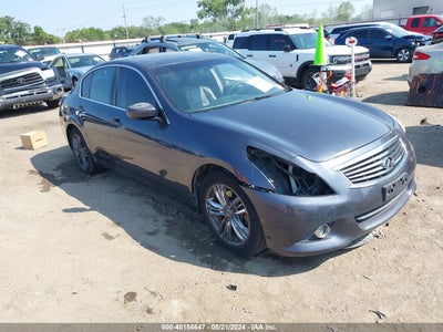 INFINITI G37 2011