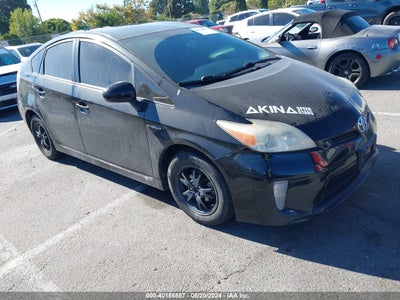 TOYOTA PRIUS 2014