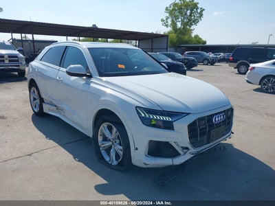 AUDI Q8 2023