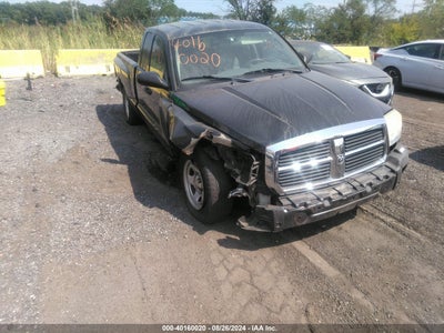 DODGE DAKOTA 2006