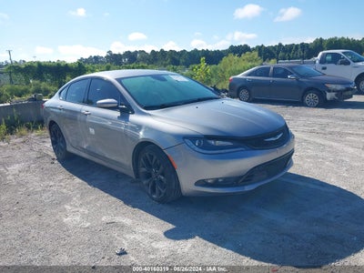 CHRYSLER 200 2015