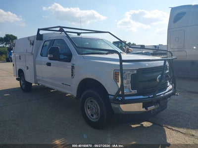 FORD F-350 2018