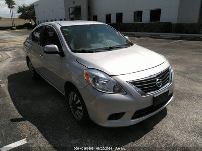 NISSAN VERSA 2013
