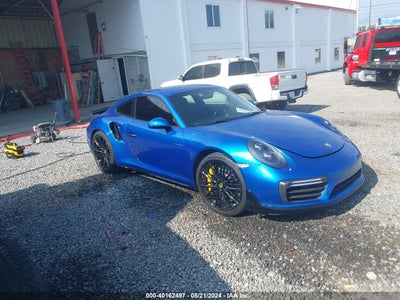 PORSCHE 911 2018