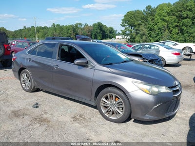 TOYOTA CAMRY 2015