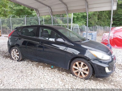 HYUNDAI ACCENT 2012