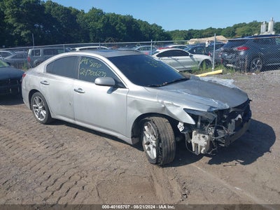 NISSAN MAXIMA 2011