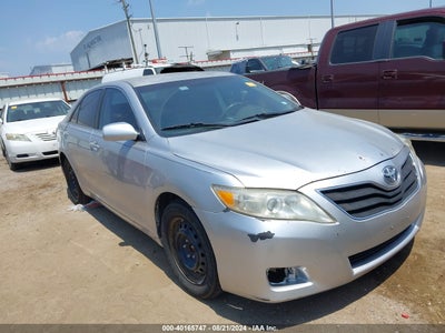 TOYOTA CAMRY 2010