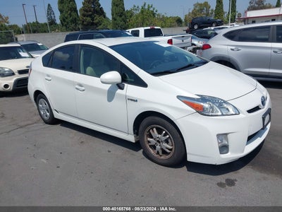 TOYOTA PRIUS 2011
