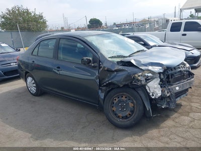 TOYOTA YARIS 2011