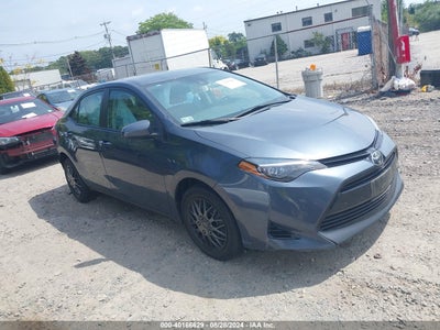 TOYOTA COROLLA 2017