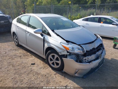 TOYOTA PRIUS 2015