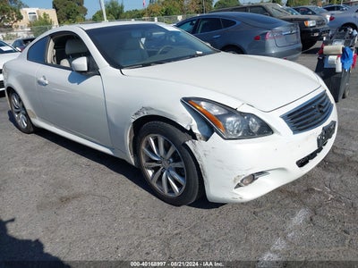 INFINITI G37 2012