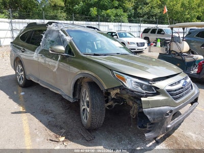 SUBARU OUTBACK 2022