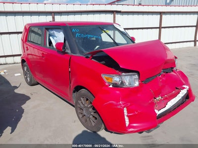 SCION SCION XB 2015