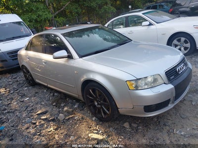 AUDI A4 2004