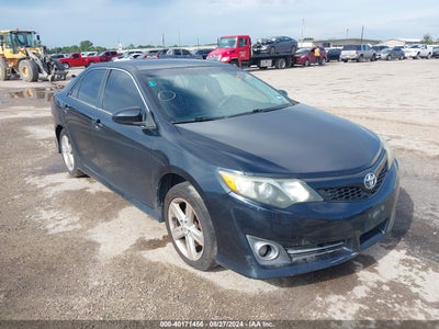 TOYOTA CAMRY 2014