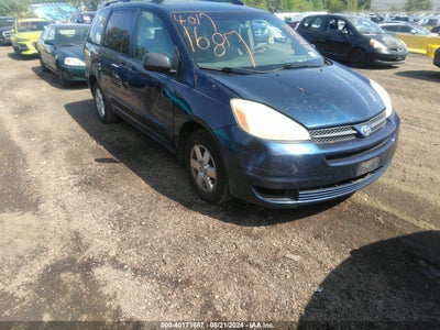 TOYOTA SIENNA 2005