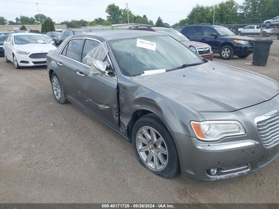 CHRYSLER 300 2012
