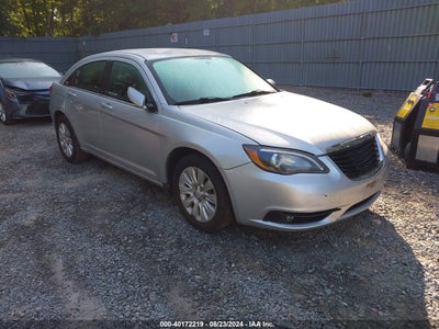 CHRYSLER 200 2011