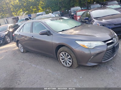 TOYOTA CAMRY 2015