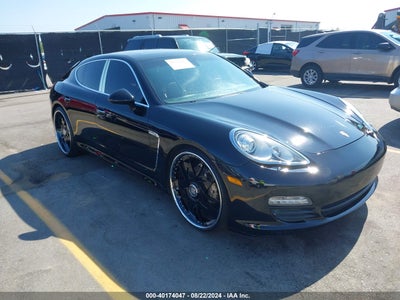 PORSCHE PANAMERA 2010