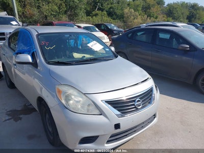 NISSAN VERSA 2014