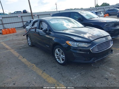 FORD FUSION HYBRID 2019