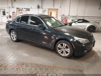 BMW 528I 2010