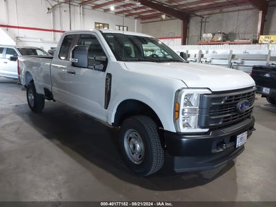 FORD F-250 2024