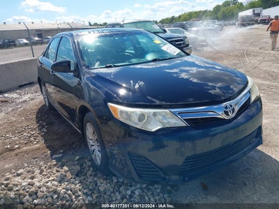 TOYOTA CAMRY 2013