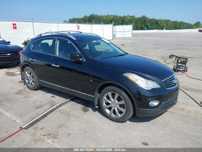 INFINITI JOURNEY 2014