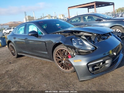 PORSCHE PANAMERA 2023