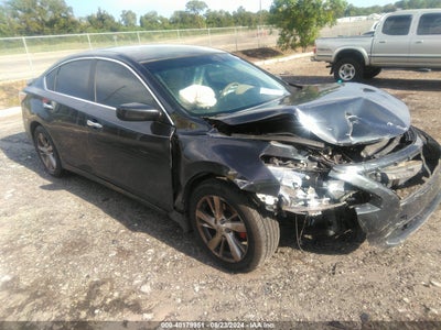 NISSAN ALTIMA 2015